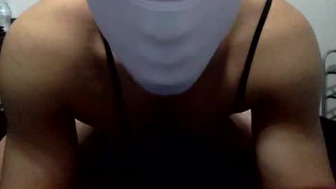 Snapshot of mash1892 chatting on October 21, 2025, 1:28 am mash1892 online show from October 21, 2025, 1:28 am