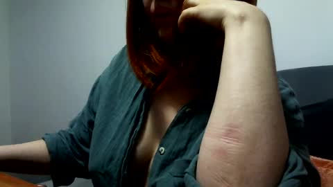 Snapshot of mashaforever7 chatting on January 25, 2025, 2:36 pm mashaforever7 online show from January 25, 2025, 2:36 pm