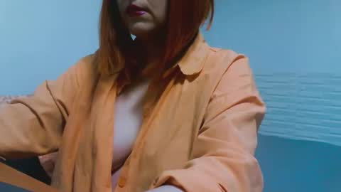 Snapshot of mashaforever7 chatting on October 5, 2025, 9:51 am mashaforever7 online show from October 5, 2025, 9:51 am