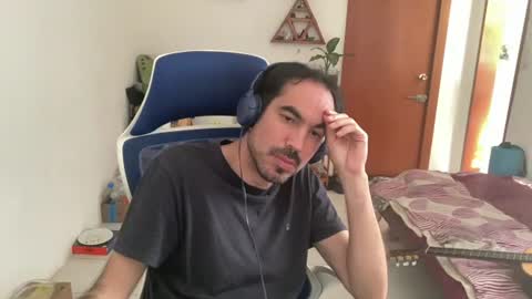 Snapshot of masked_latin_noir chatting on July 19, 2026, 3:27 pm Masked Latin Noir online show from July 19, 2026, 3:27 pm