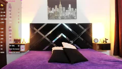 Scarlet  online show from April 15, 2026, 6:15 pm