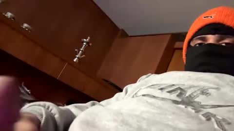 Snapshot of maskedman231 chatting on December 20, 2024, 2:38 pm MaskedMan online show from December 20, 2024, 2:38 pm