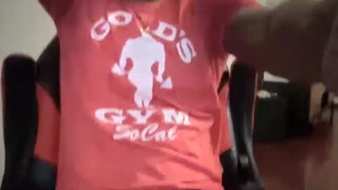 Snapshot of maskedmanblacc chatting on October 26, 2025, 3:34 am maskedmanblacc online show from October 26, 2025, 3:34 am