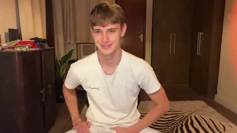 Snapshot of mason_gallagher chatting on October 3, 2025, 9:56 pm Mason online show from October 3, 2025, 9:56 pm