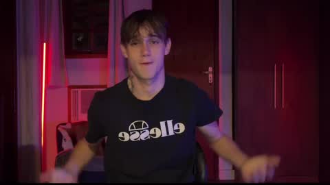Snapshot of mason_gallagher chatting on April 26, 2026, 7:06 am Mason online show from April 26, 2026, 7:06 am
