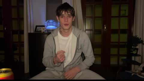 Snapshot of mason_gallagher chatting on June 3, 2026, 12:13 am Mason online show from June 3, 2026, 12:13 am