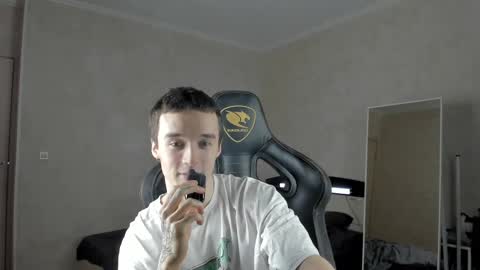 Snapshot of mason_warhol chatting on February 13, 2025, 11:26 pm Mason online show from February 13, 2025, 11:26 pm