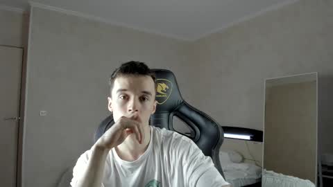 Snapshot of mason_warhol chatting on March 2, 2025, 6:08 pm Mason online show from March 2, 2025, 6:08 pm