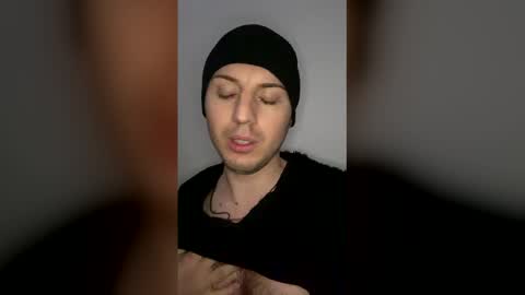 Snapshot of massimo334702 chatting on February 26, 2026, 6:12 am massimo334702 online show from February 26, 2026, 6:12 am