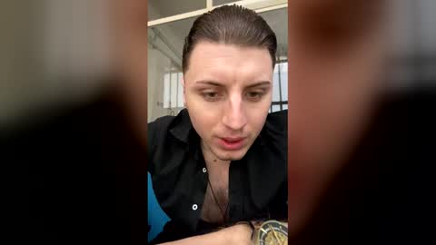 Snapshot of massimo334702 chatting on March 1, 2026, 6:37 am massimo334702 online show from March 1, 2026, 6:37 am