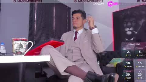 I am Massimo online show from February 26, 2025, 2:57 pm