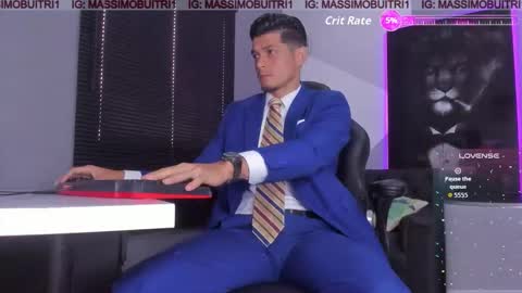 I am Massimo online show from October 10, 2025, 1:43 pm