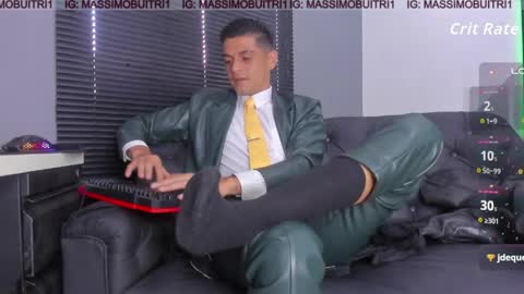 I am Massimo online show from April 1, 2026, 1:41 pm