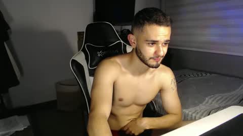 massimo online show from December 1, 2025, 11:10 pm