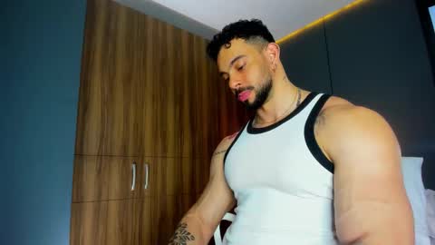 Snapshot of massimo_visconti chatting on February 25, 2026, 10:19 pm massimo online show from February 25, 2026, 10:19 pm