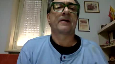 Snapshot of massimoxsempre chatting on December 2, 2024, 11:12 am massimoxsempre online show from December 2, 2024, 11:12 am