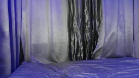 Snapshot of massive_cumboy chatting on December 5, 2024, 12:33 pm Miss Sweet LUNA 3 online show from December 5, 2024, 12:33 pm