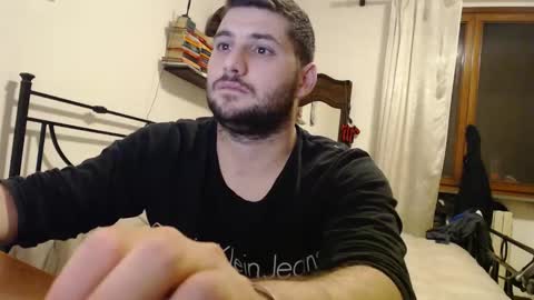 Snapshot of massu1994 chatting on February 1, 2025, 5:37 pm Massu94 online show from February 1, 2025, 5:37 pm