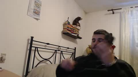 Snapshot of massu1994 chatting on February 3, 2025, 11:53 am Massu94 online show from February 3, 2025, 11:53 am