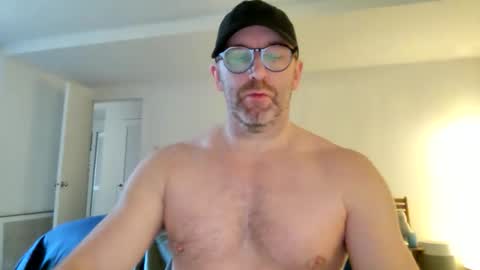 Snapshot of master8daddy69 chatting on February 28, 2026, 4:19 pm master8daddy69 online show from February 28, 2026, 4:19 pm