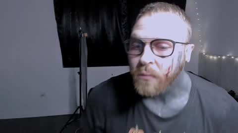 Snapshot of master_oil chatting on January 2, 2025, 12:34 am Huge Alex online show from January 2, 2025, 12:34 am