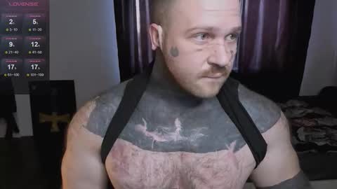 Snapshot of master_oil chatting on September 22, 2025, 11:45 am Huge Alex online show from September 22, 2025, 11:45 am