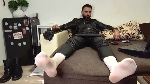 SIR online show from December 8, 2024, 11:19 pm