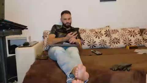 SIR online show from October 22, 2025, 8:41 pm