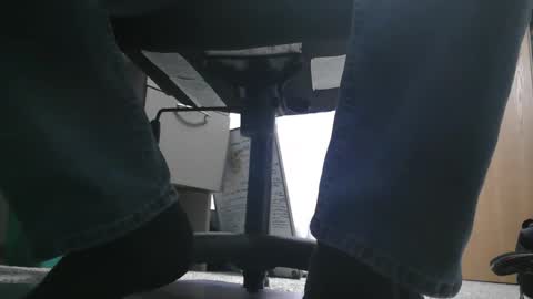 Snapshot of master_thorn chatting on December 18, 2024, 5:10 pm Master Thorn online show from December 18, 2024, 5:10 pm