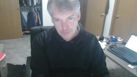 Snapshot of master_thorn chatting on February 3, 2025, 3:31 am Master Thorn online show from February 3, 2025, 3:31 am