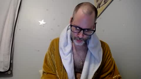 Snapshot of masteranthony68 chatting on April 2, 2026, 9:29 am Master Anthony online show from April 2, 2026, 9:29 am