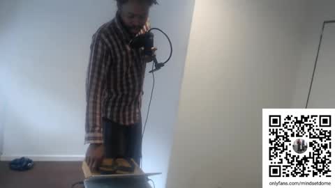 Masterdomfuck online show from October 10, 2025, 1:32 pm