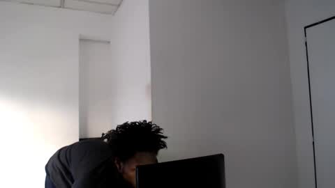 Snapshot of masterdomfuck chatting on March 11, 2026, 7:31 pm Masterdomfuck online show from March 11, 2026, 7:31 pm