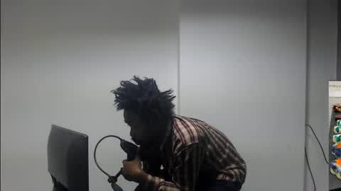 Snapshot of masterdomfuck chatting on April 11, 2026, 4:50 am Masterdomfuck online show from April 11, 2026, 4:50 am