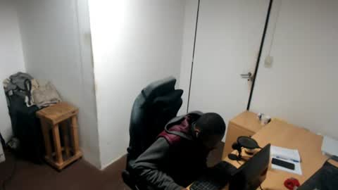 Snapshot of masterdomfuck chatting on June 25, 2026, 2:22 am Masterdomfuck online show from June 25, 2026, 2:22 am