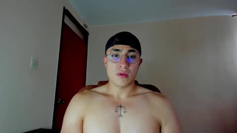 masterfiterotic online show from February 9, 2025, 8:02 pm