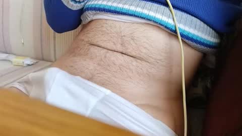 Snapshot of masterhot1907 chatting on February 23, 2026, 12:35 pm masterhot1907 online show from February 23, 2026, 12:35 pm