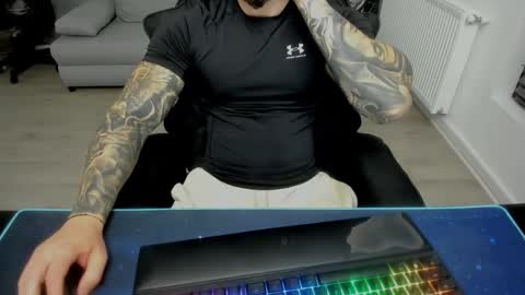 Snapshot of masterkingmuscle chatting on February 22, 2025, 8:53 pm masterkingmuscle online show from February 22, 2025, 8:53 pm