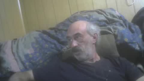 Snapshot of mastermichael24 chatting on December 18, 2024, 6:03 pm mastermichael24 online show from December 18, 2024, 6:03 pm