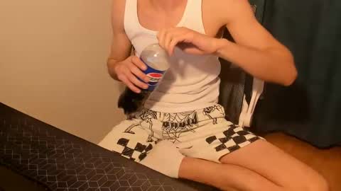 Snapshot of mastermiko chatting on January 28, 2025, 12:32 pm Silly Rabbit online show from January 28, 2025, 12:32 pm