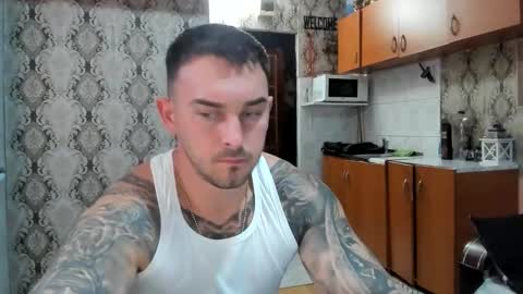 Snapshot of mastermusclejon chatting on November 6, 2025, 9:26 pm Jon online show from November 6, 2025, 9:26 pm