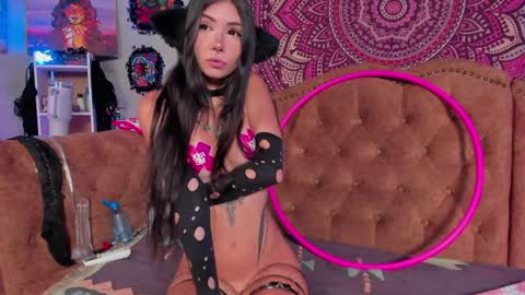   online show from April 8, 2026, 4:01 am