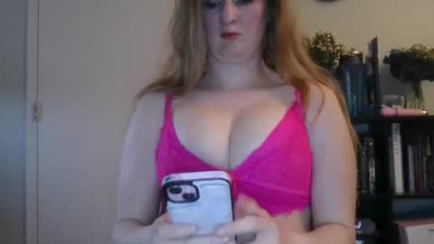 Snapshot of mastersquirter98 chatting on March 23, 2026, 12:47 am alex online show from March 23, 2026, 12:47 am