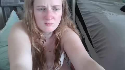 Snapshot of mastersquirter98 chatting on April 6, 2026, 11:16 pm alex online show from April 6, 2026, 11:16 pm