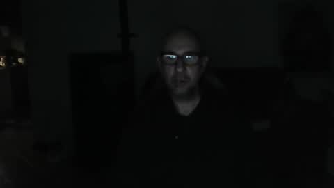 Snapshot of mat11efou chatting on March 9, 2025, 8:31 pm mat11efou online show from March 9, 2025, 8:31 pm