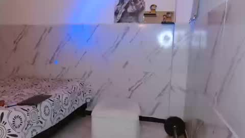 Snapshot of mat_kush chatting on October 15, 2025, 5:07 am Matt online show from October 15, 2025, 5:07 am