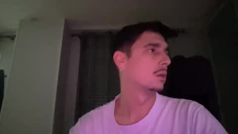 Snapshot of matahavi chatting on February 1, 2026, 3:54 pm Aaron online show from February 1, 2026, 3:54 pm