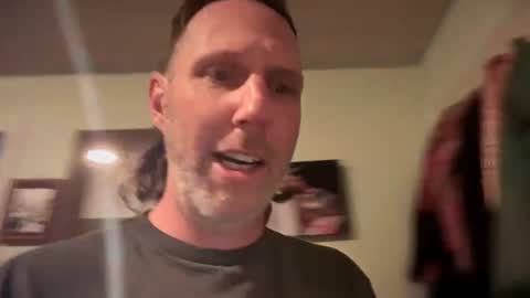 Jer and Kel online show from February 12, 2025, 4:33 pm