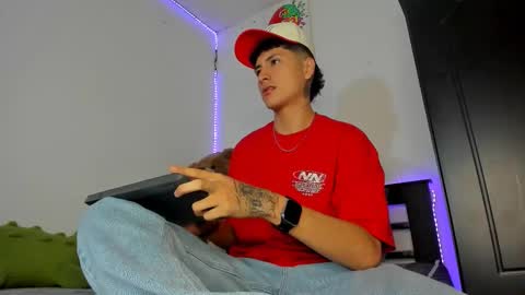 mateo_escobar online show from November 29, 2025, 12:24 am