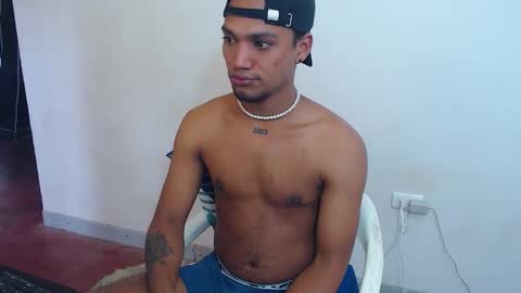 Mateo and Noah online show from February 8, 2026, 2:20 pm